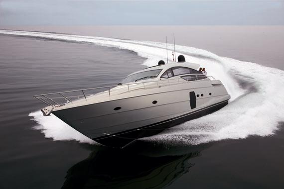 2011 PERSHING 64'