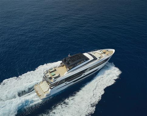 2022 FERRETTI YACHTS 1000