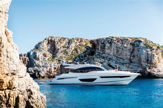 2018 PRINCESS  S 65