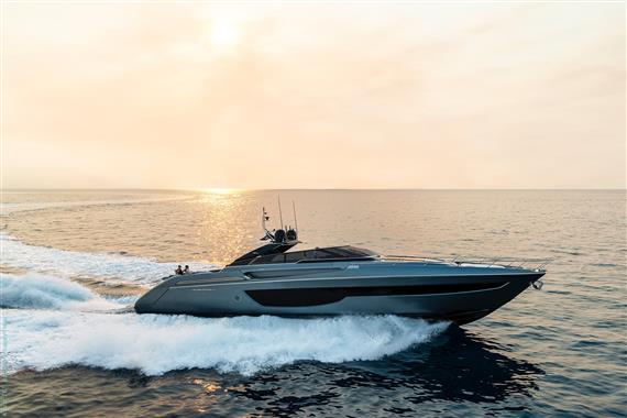 RIVA 76' BAHAMAS SUPER