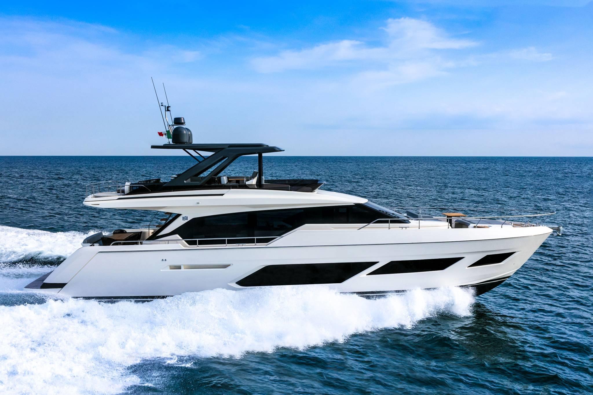 2021 FERRETTI YACHTS 720 