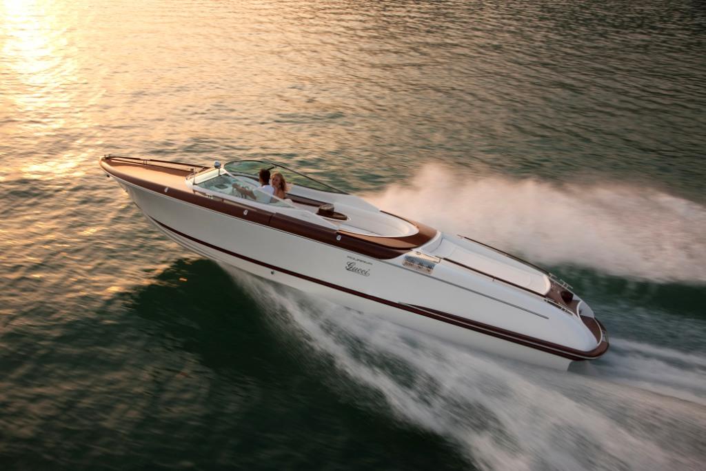 2011 RIVA 33' AQUARIVA GUCCI 