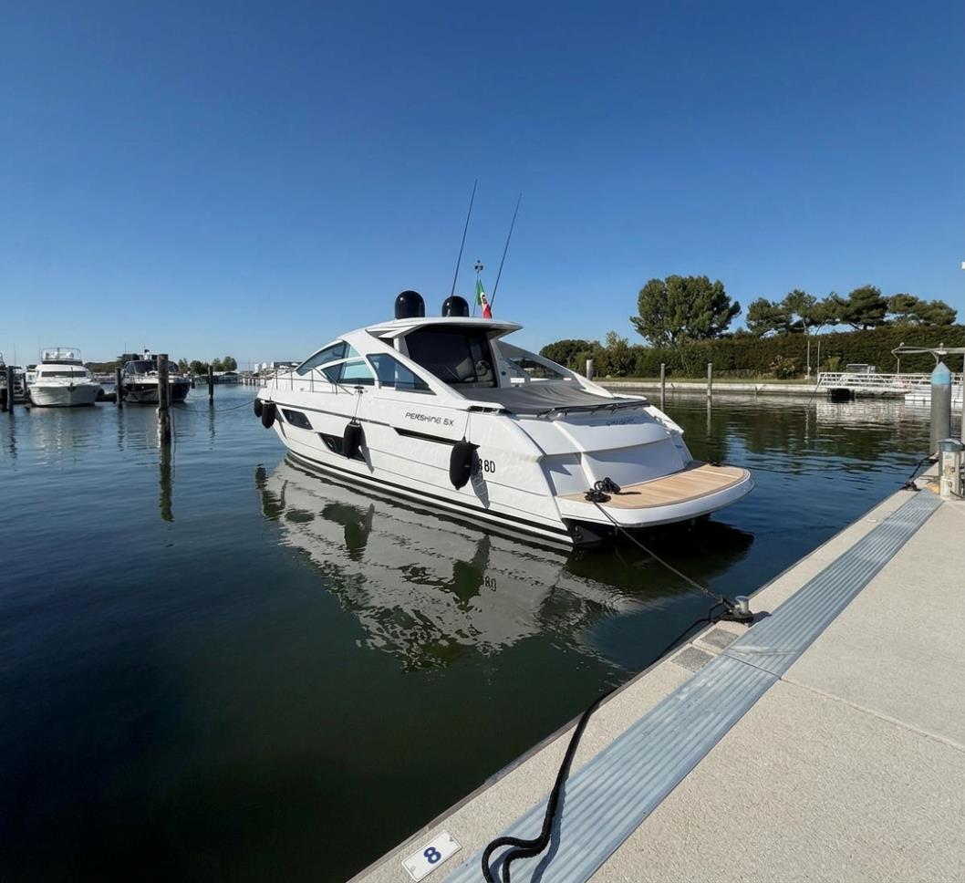 2024 PERSHING 5X 