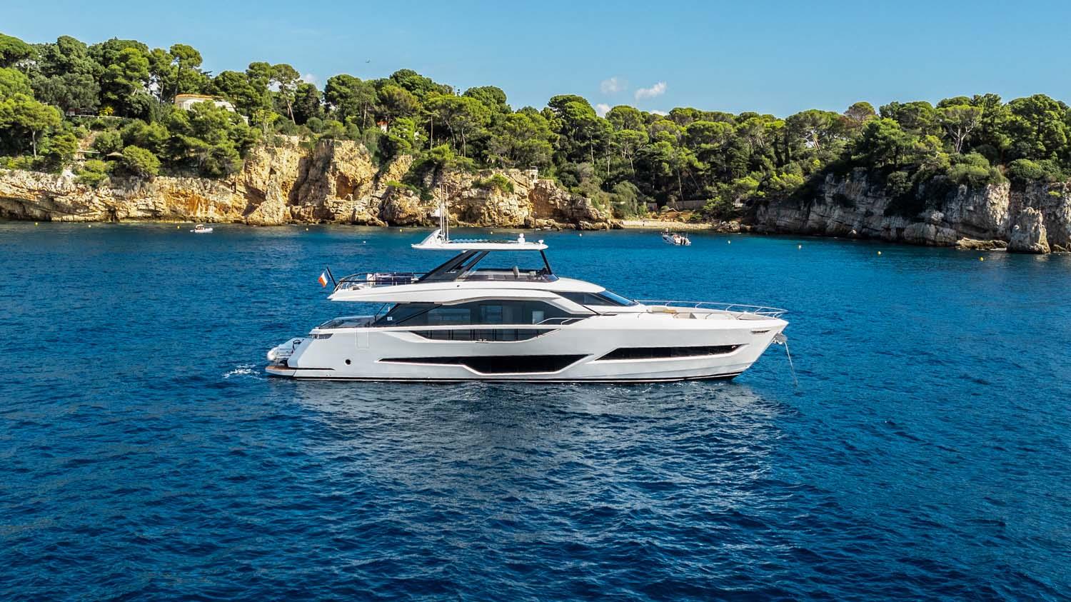 2026 FERRETTI YACHTS 800 